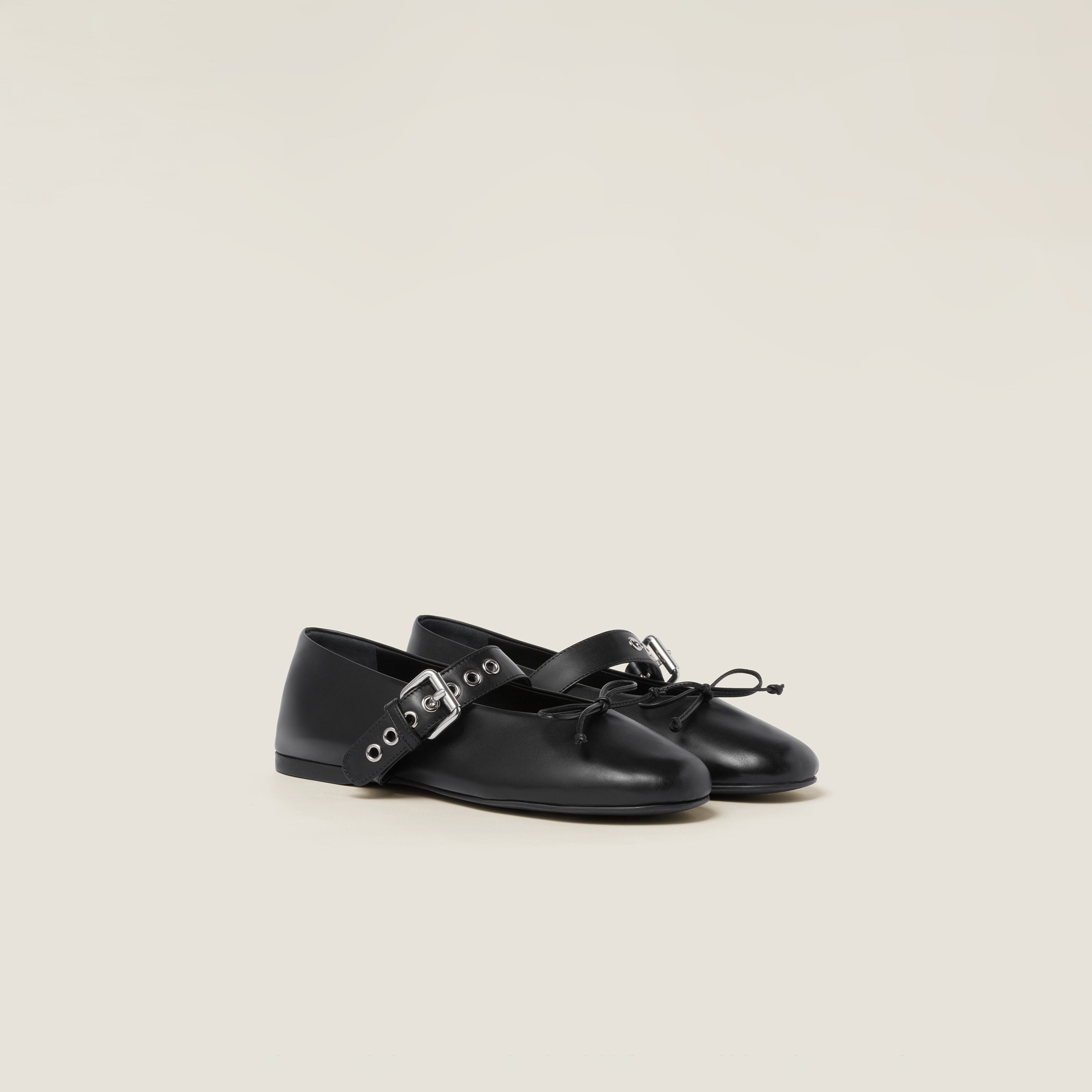 LEATHER BALLERINAS, BLACK